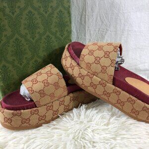 NEW Gucci Angelina GG Canvas Platform Slide Sandals in Beige Brown